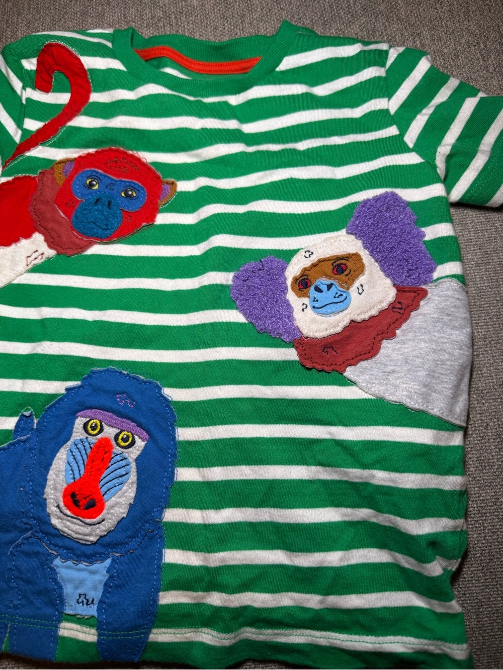 Boden Kids - Green & White Striped Tee with Colorful Baboon Appliqués Size 2-3 - Picture 4 of 5